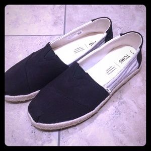 New TOMS shoes